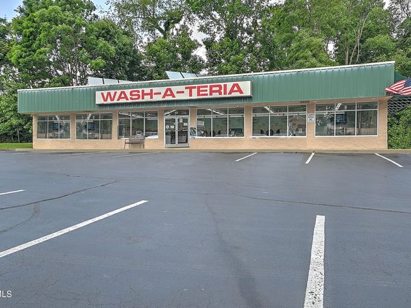 245 Gate City Highway, Bristol, VA 24201