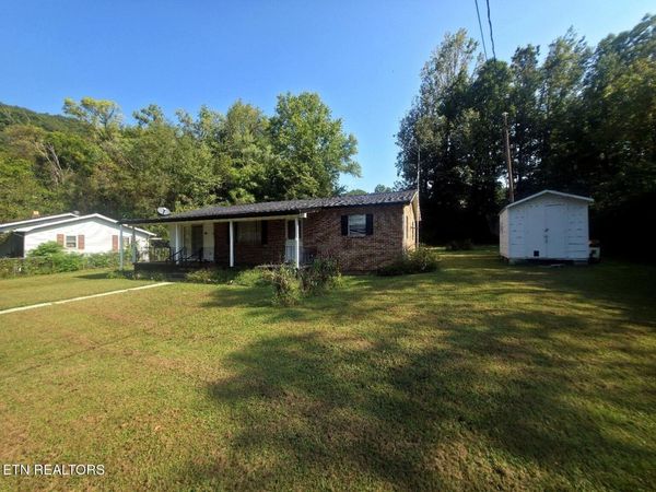 312 N Eighth St, LaFollette, TN 37766