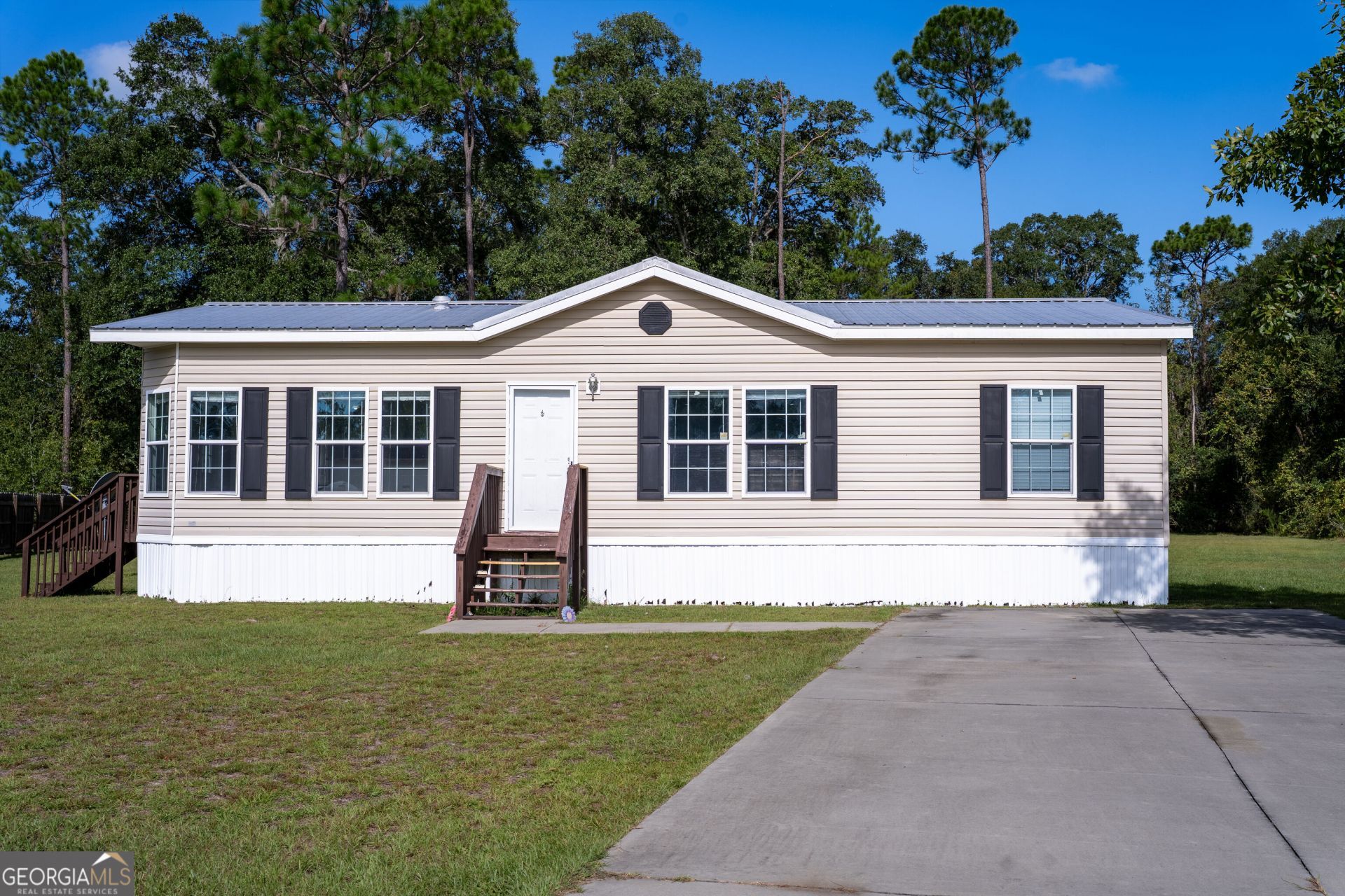 4728 Otter Creek Circle, Blackshear, GA 31516 Main Photo