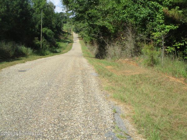 Allen Trail, Carson, MS 39427