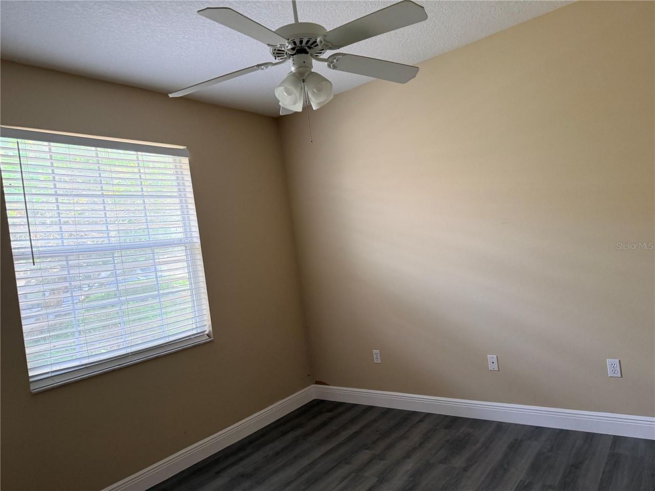 4621 Sweetmeadow Circle, Sarasota, FL 34238 Photo