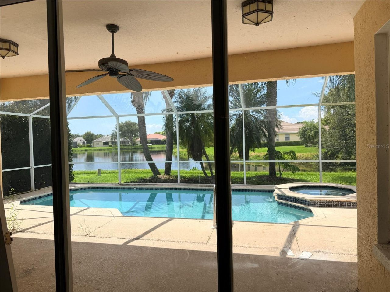 4621 Sweetmeadow Circle, Sarasota, FL 34238 Photo
