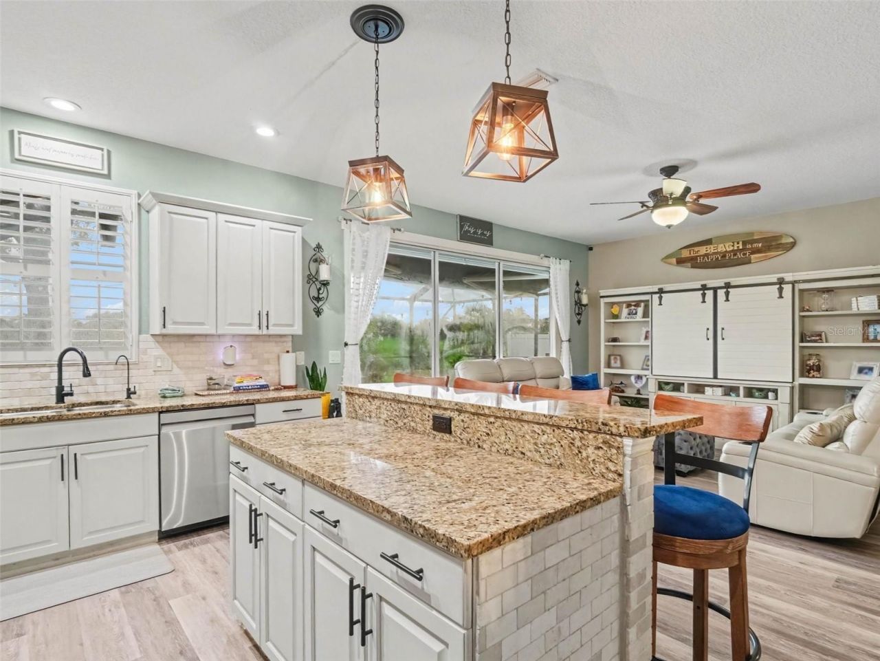 7124 34th Street E, Sarasota, FL 34243 Photo