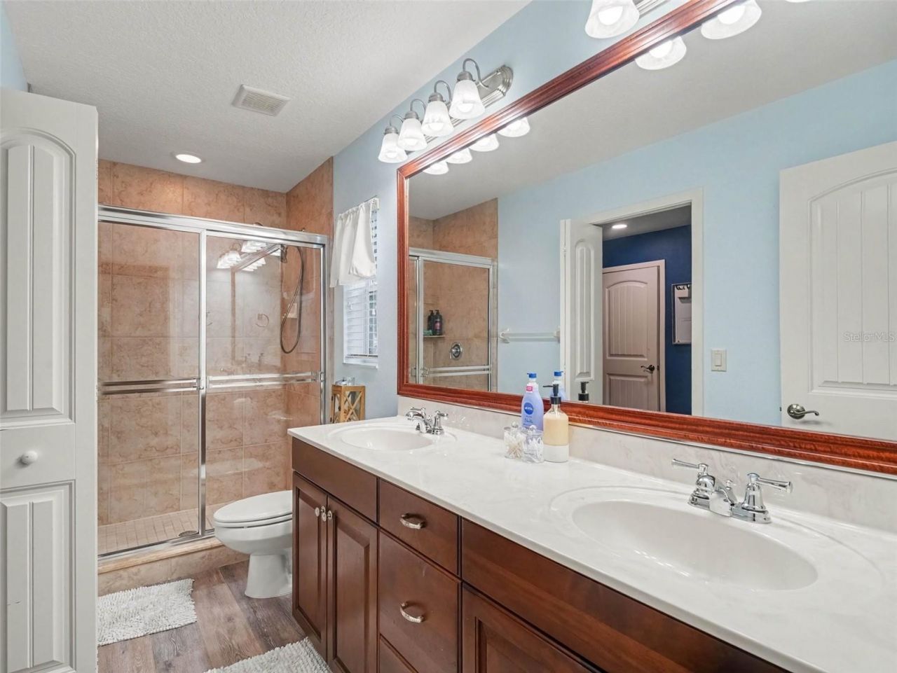 7124 34th Street E, Sarasota, FL 34243 Photo