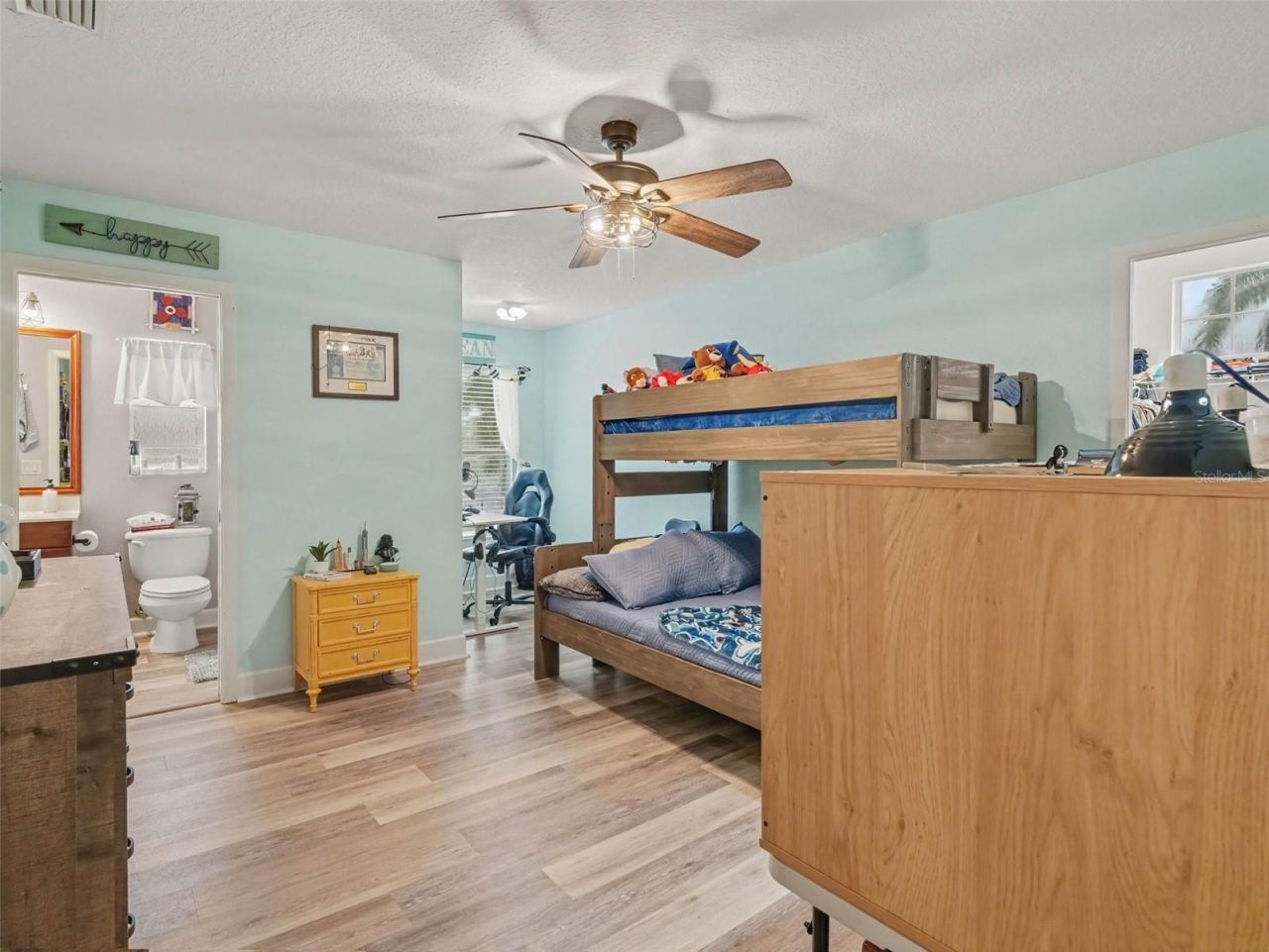 7124 34th Street E, Sarasota, FL 34243 Photo