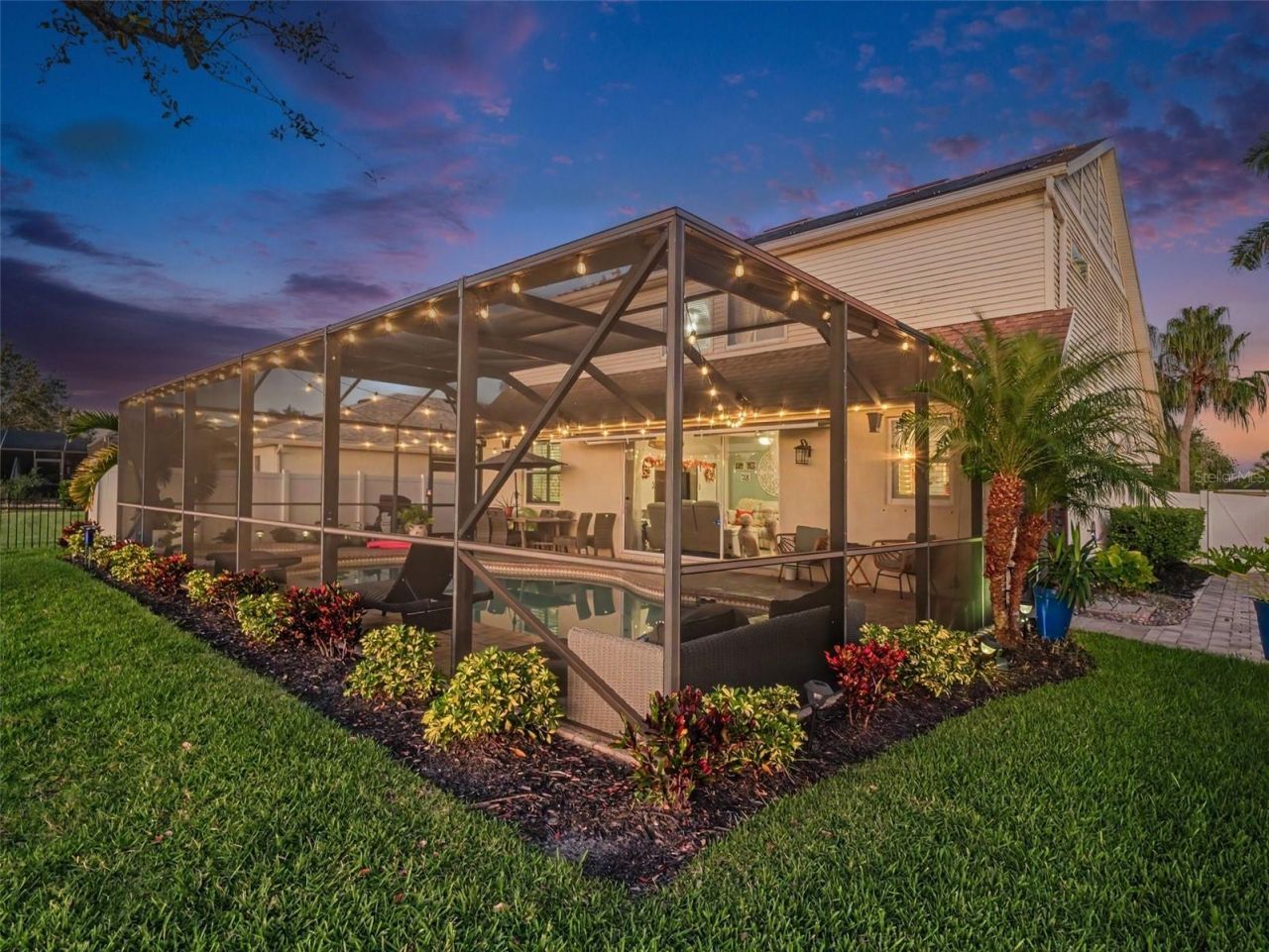 7124 34th Street E, Sarasota, FL 34243 Photo