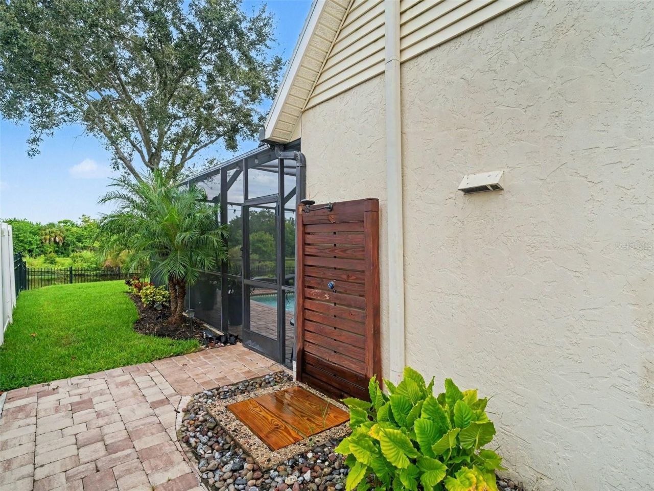 7124 34th Street E, Sarasota, FL 34243 Photo