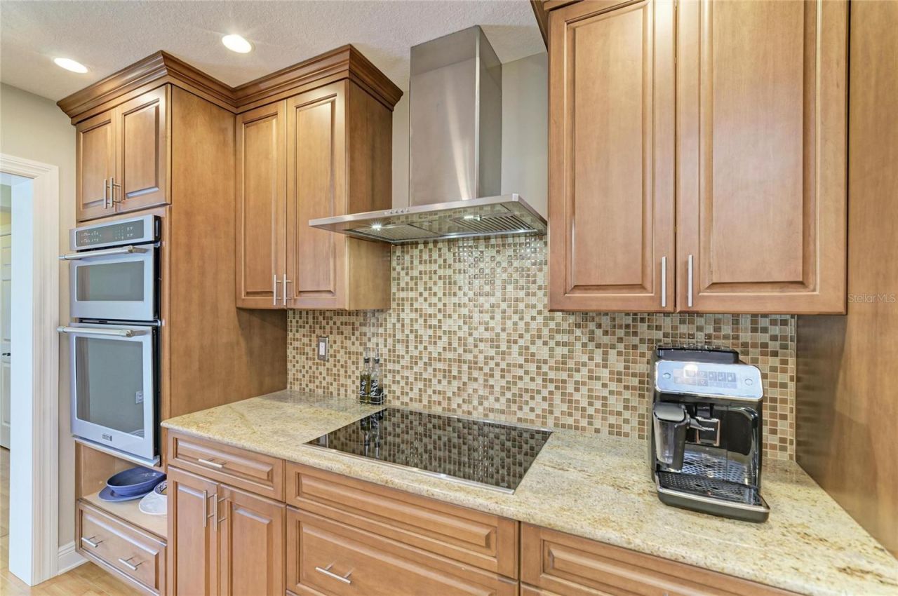 7620 2nd Avenue W, Bradenton, FL 34209 Photo