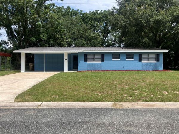 2013 LIVE OAK DRIVE , FRUITLAND PARK, FL 34731