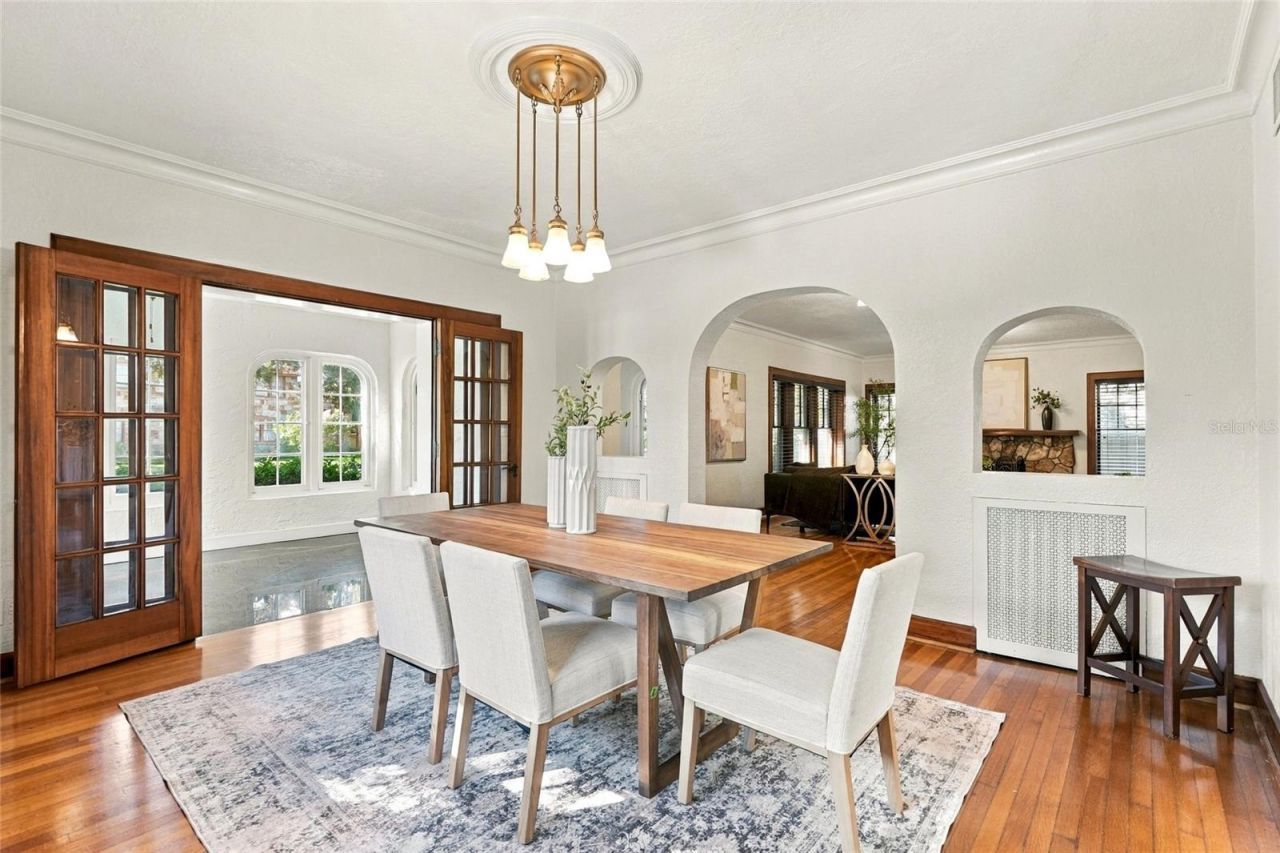 955 39th Avenue N, Saint Petersburg, FL 33703 Photo