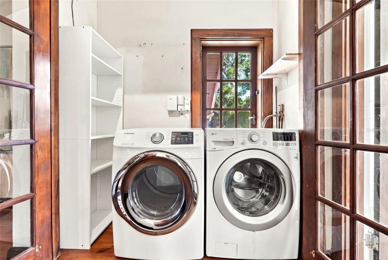 955 39th Avenue N, Saint Petersburg, FL 33703 Photo