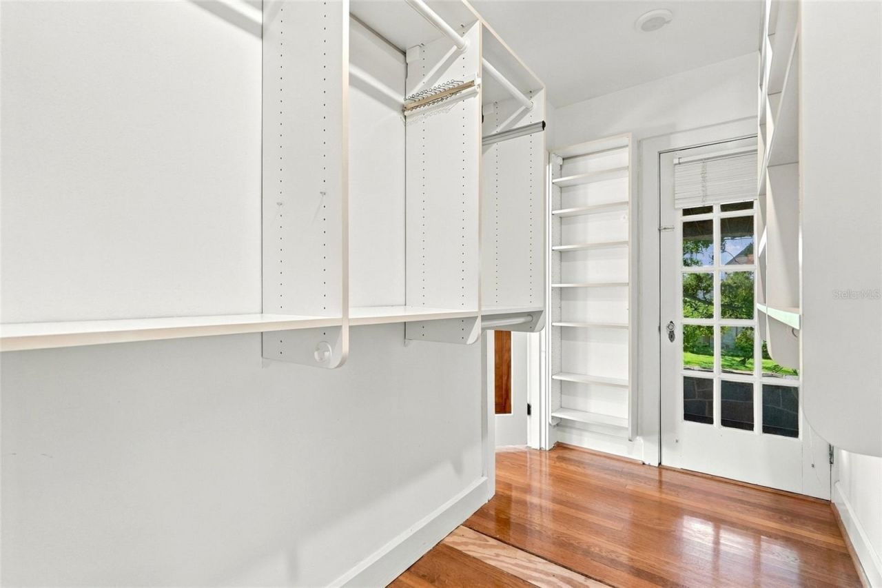 955 39th Avenue N, Saint Petersburg, FL 33703 Photo