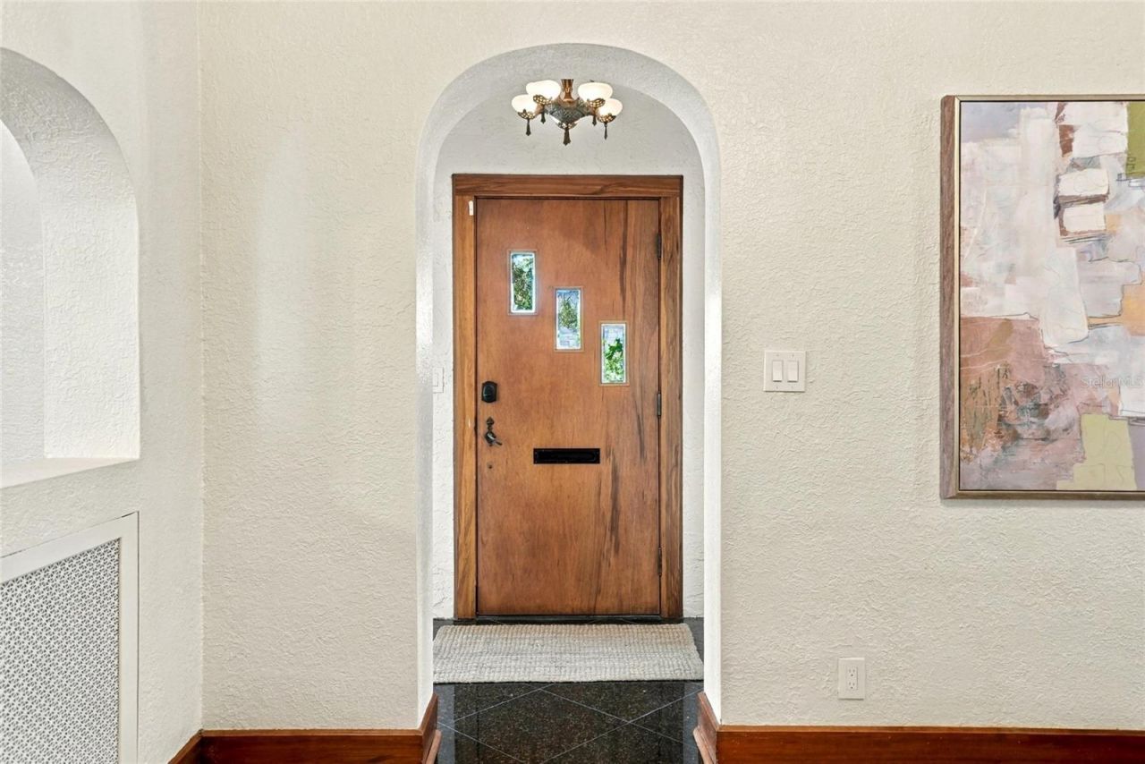 955 39th Avenue N, Saint Petersburg, FL 33703 Photo
