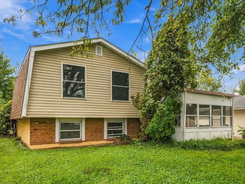 1736 Rebecca Street , Columbus, OH 43219 Photo 3