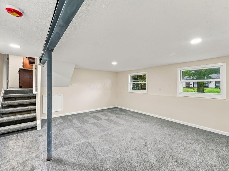1736 Rebecca Street , Columbus, OH 43219 Photo 43