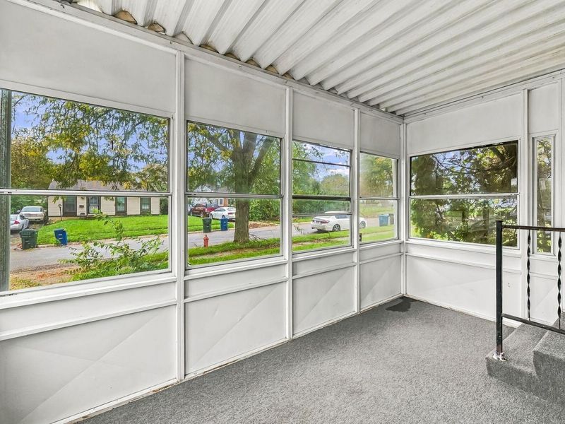 1736 Rebecca Street , Columbus, OH 43219 Photo 6