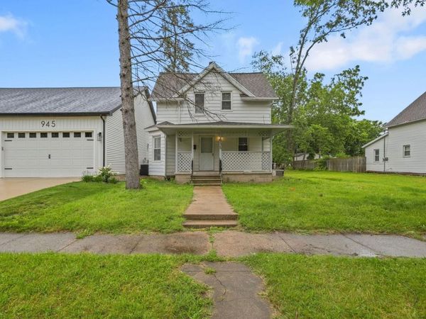 935 S 26th Street, South Bend, IN 46615