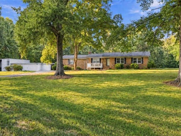 8304 Mccrory Road , Stokesdale, NC 27357