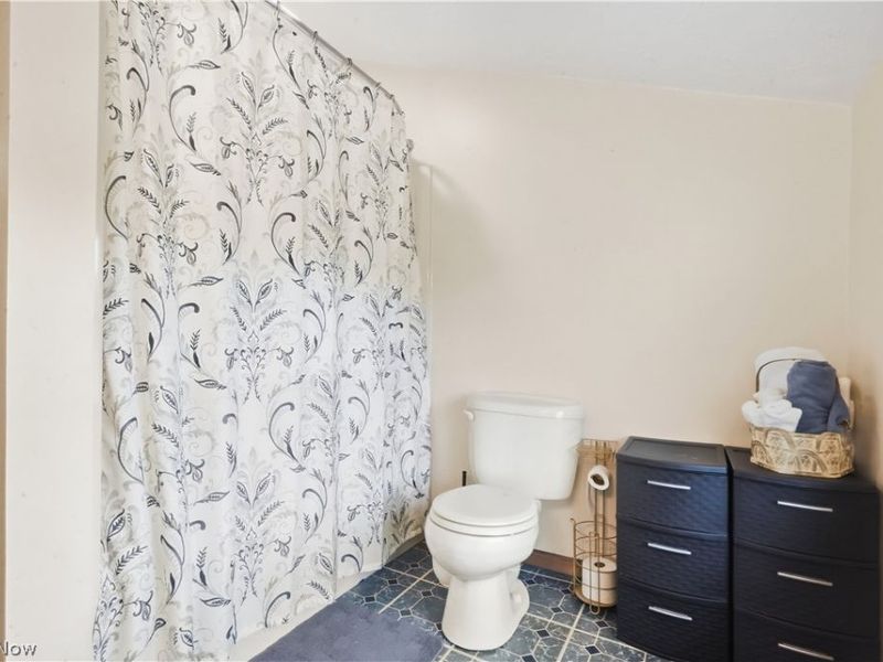 7506 Divelbiss Road, Butler, OH 44822 Photo 40
