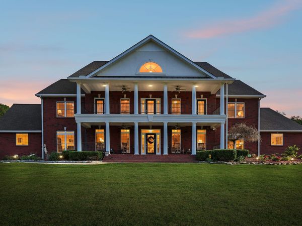 8565 Auburntown Rd , Auburntown, TN 37016