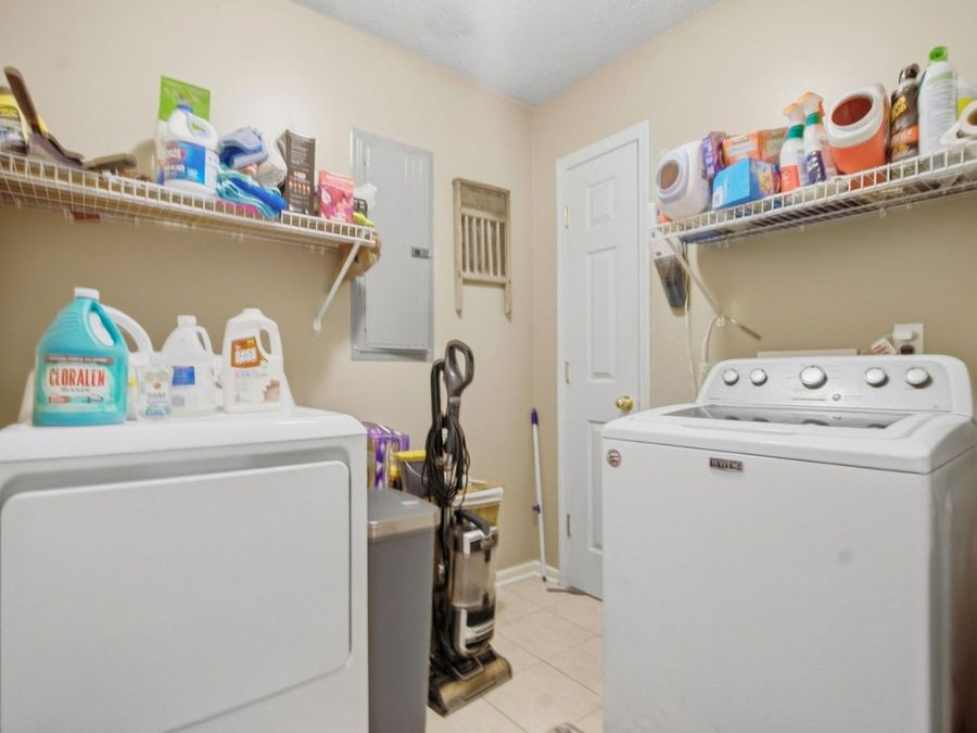 Property Image 37