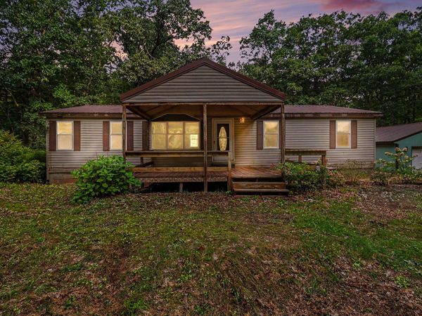 395 N Campbell Road, Fountain, MI 49410