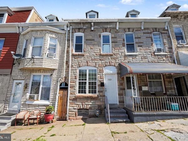 1105 GREEN STREET, READING, PA 19604