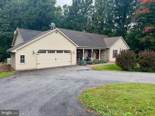 27 SERENITY LANE , BROGUE, PA 17309