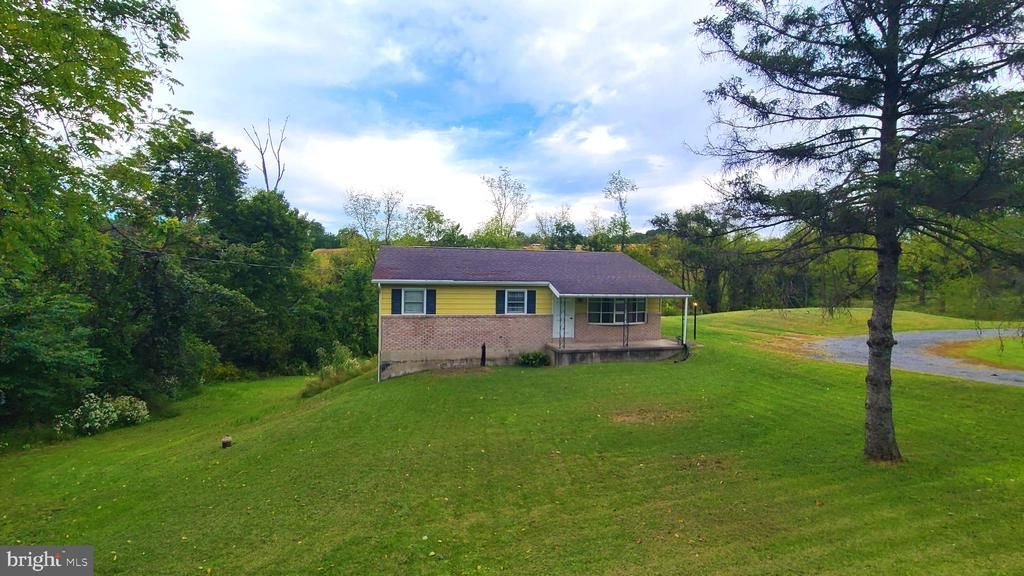 945 STATE ROUTE 61 , SUNBURY, PA 17801