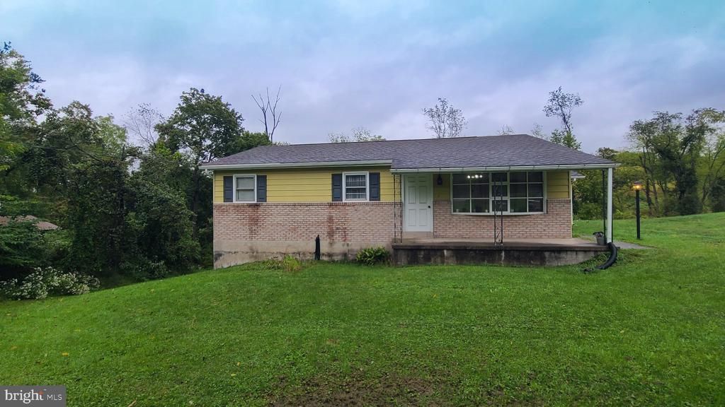 945 STATE ROUTE 61 , SUNBURY, PA 17801