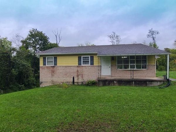 945 STATE ROUTE 61 , SUNBURY, PA 17801