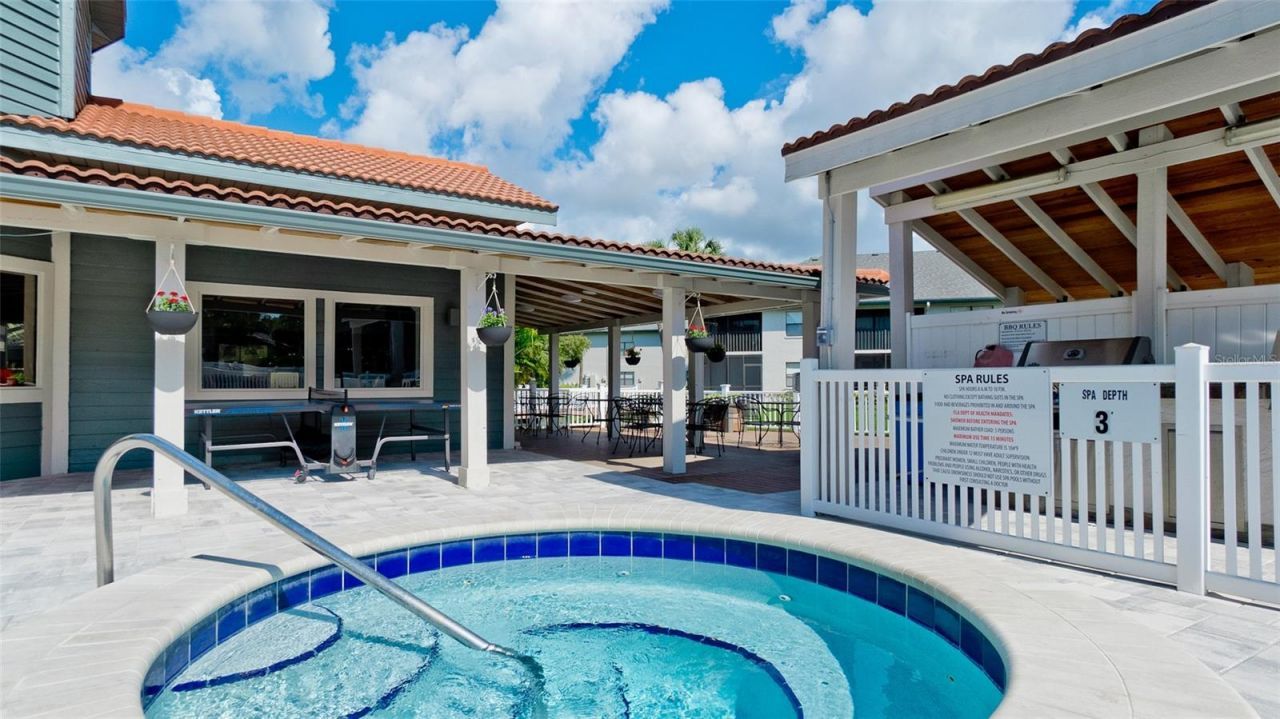 4510 47th Avenue W, Unit 203, Bradenton, FL 34210 Photo