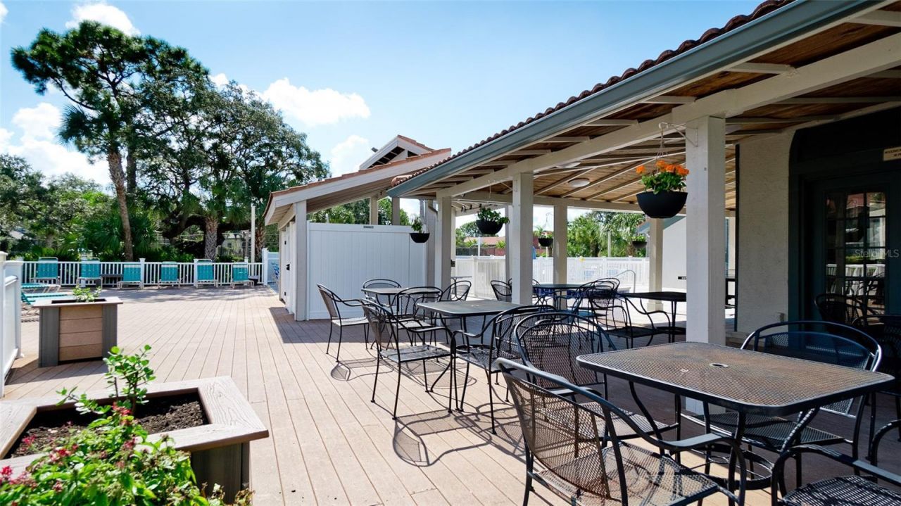 4510 47th Avenue W, Unit 203, Bradenton, FL 34210 Photo