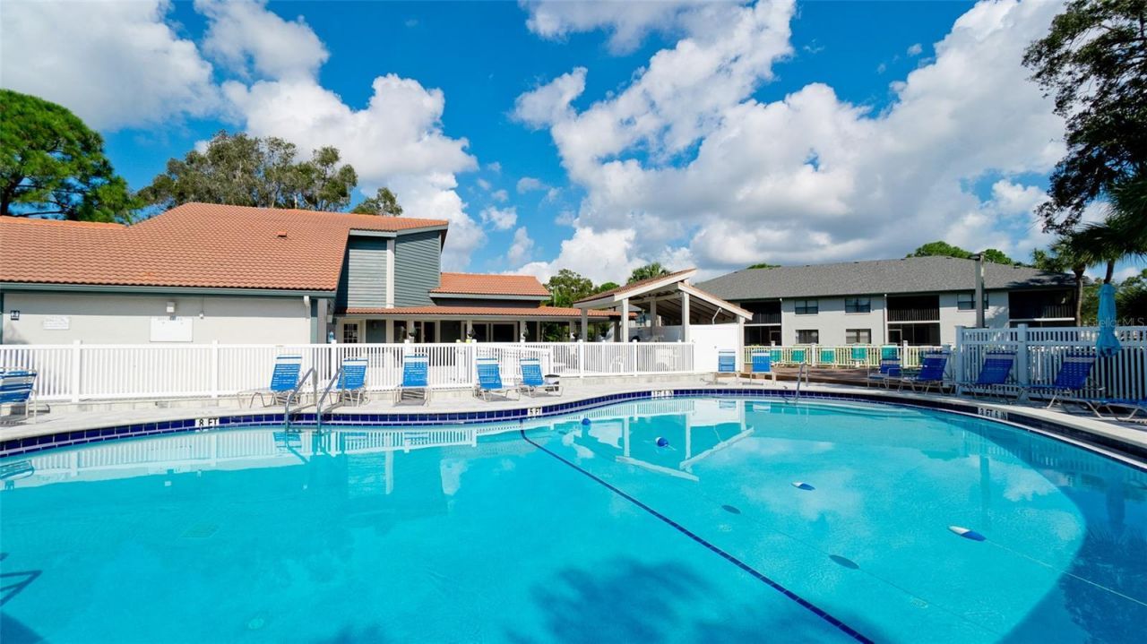 4510 47th Avenue W, Unit 203, Bradenton, FL 34210 Photo