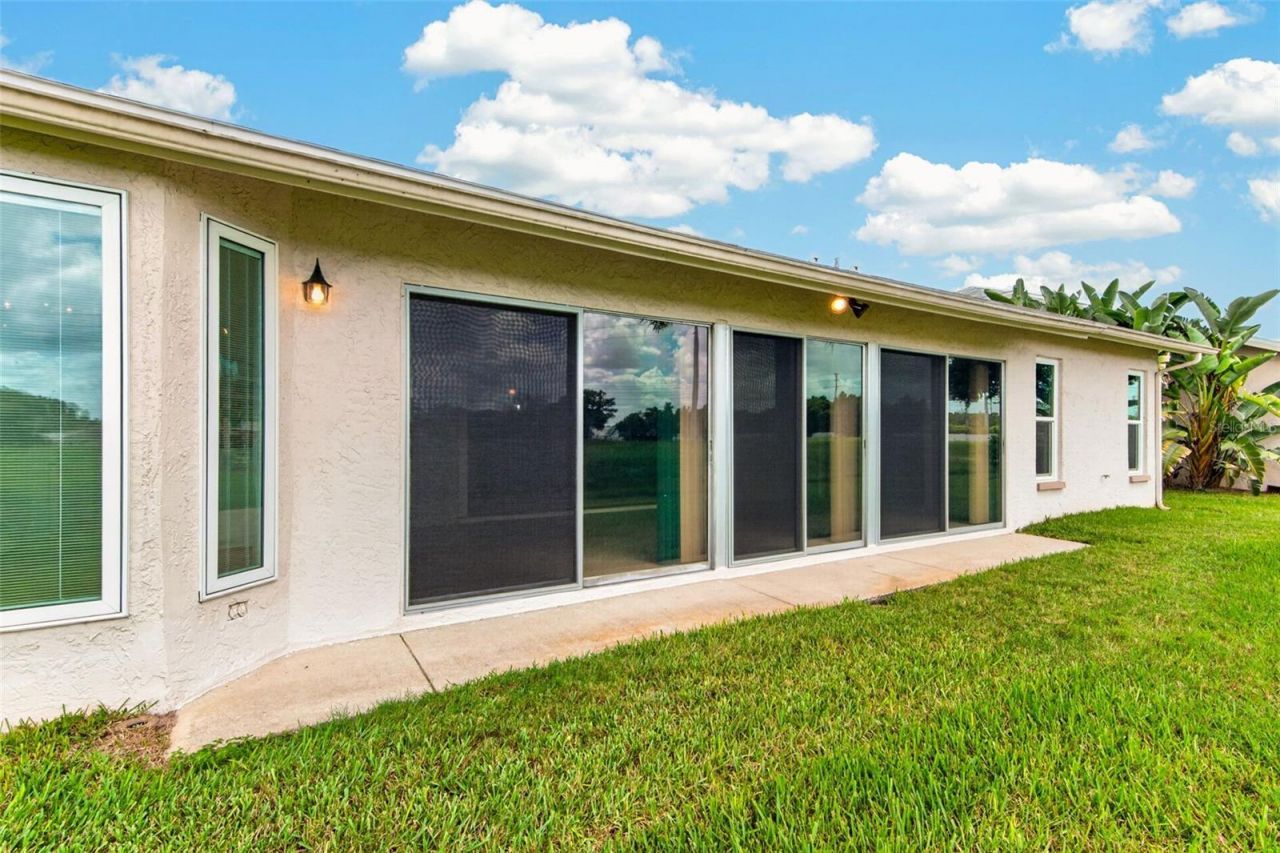 10707 Fallen Leaf Lane , Port Richey, FL 34668 Photo