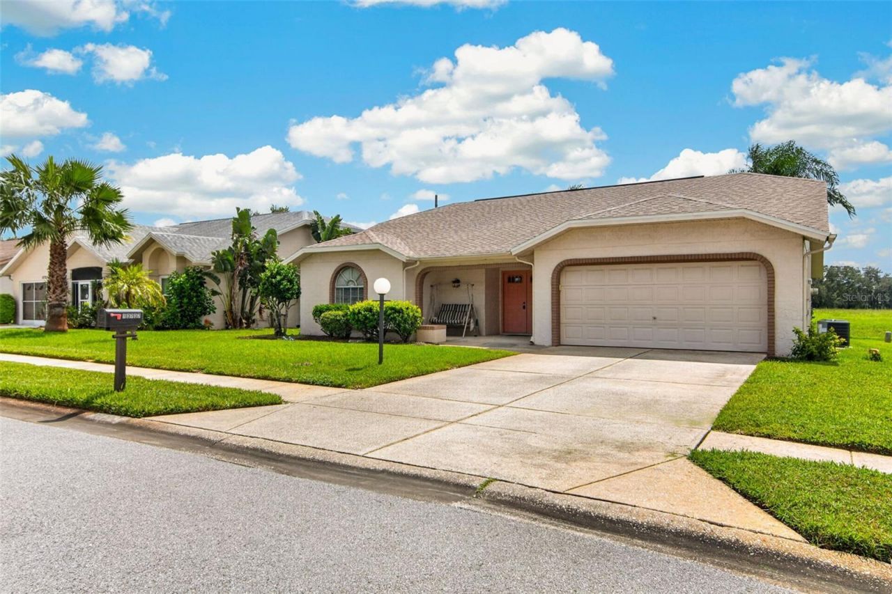 10707 Fallen Leaf Lane , Port Richey, FL 34668 Photo