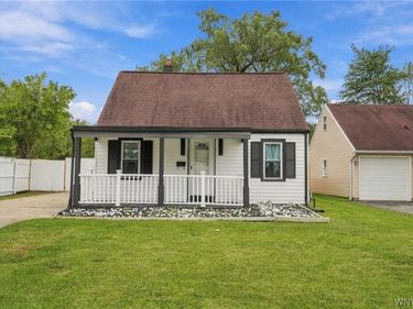 61 Spruce Road , Buffalo, NY 14226