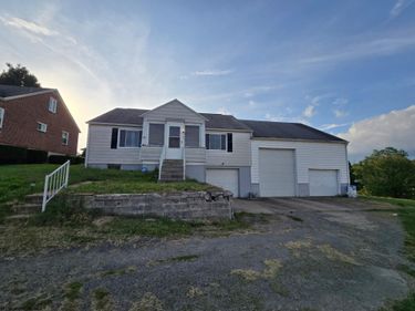 22 Gibson Avenue, Masontown, WV 26542