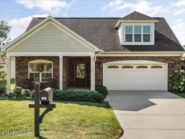 923 Pryse Farm Blvd , Knoxville, TN 37934