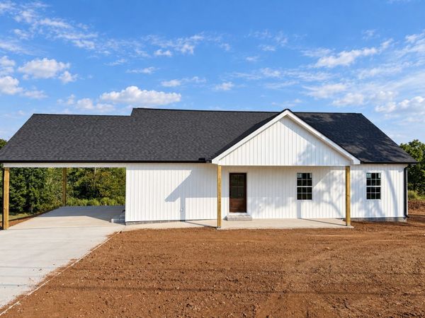 2098 Gimlet Rd , Lawrenceburg, TN 38464