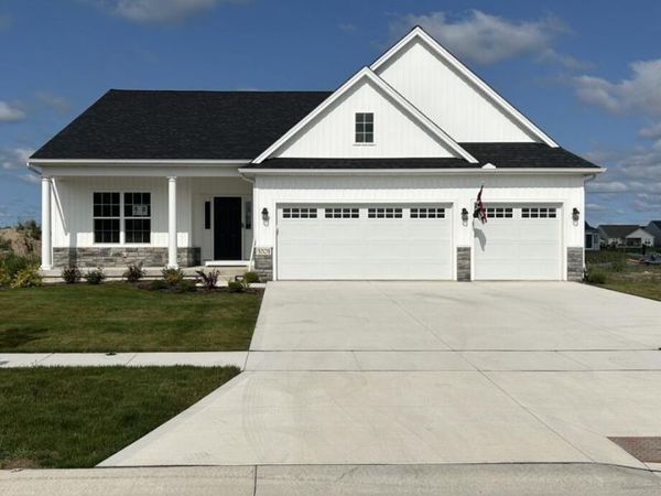 3701 Sanibel Drive, Sylvania, OH 43560