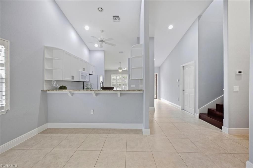3505 Avion Woods Ct, Unit 904, Naples, FL 34104 Photo