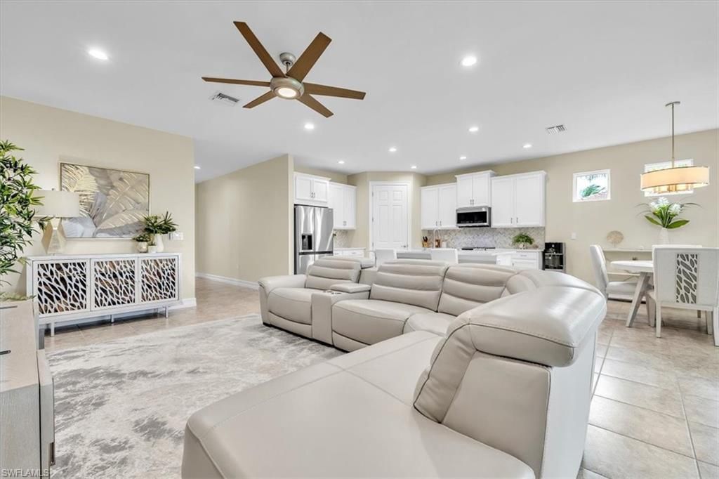 3286 Birchin Ln, Fort Myers, FL 33916 Photo