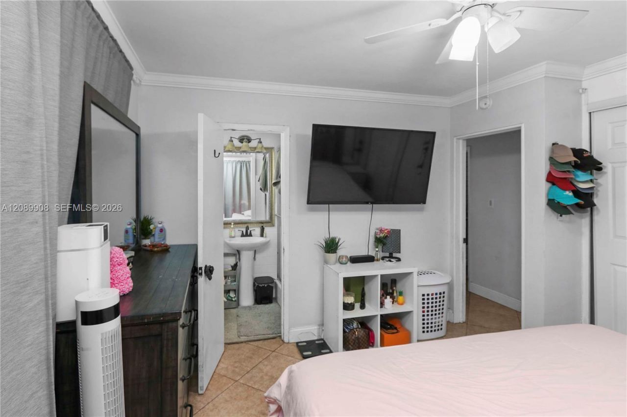 1221 NE 26th Ave , Pompano Beach, FL 33062 Photo