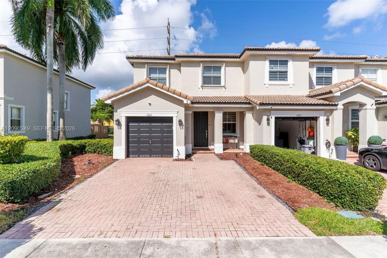 1002 NE 41st Pl , Homestead, FL 33033 Photo