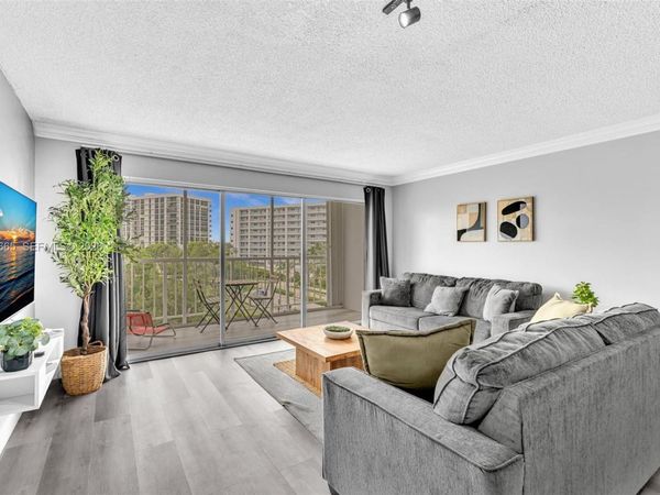 200 178th Dr , Unit 510, Sunny Isles Beach, FL 33160