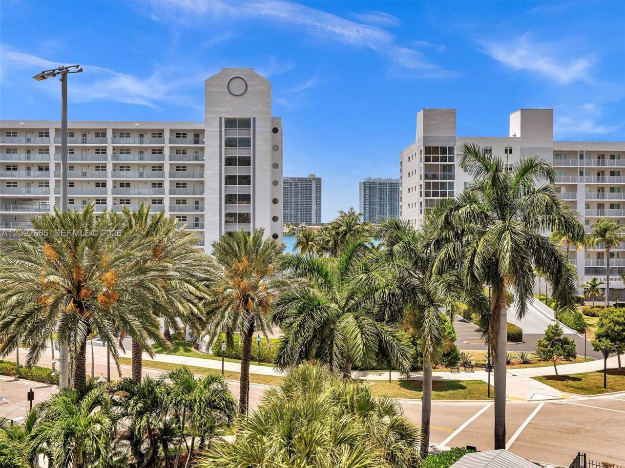200 178th Dr, Unit 510, Sunny Isles Beach, FL 33160 Photo