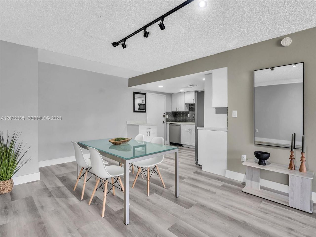 200 178th Dr, Unit 510, Sunny Isles Beach, FL 33160 Photo