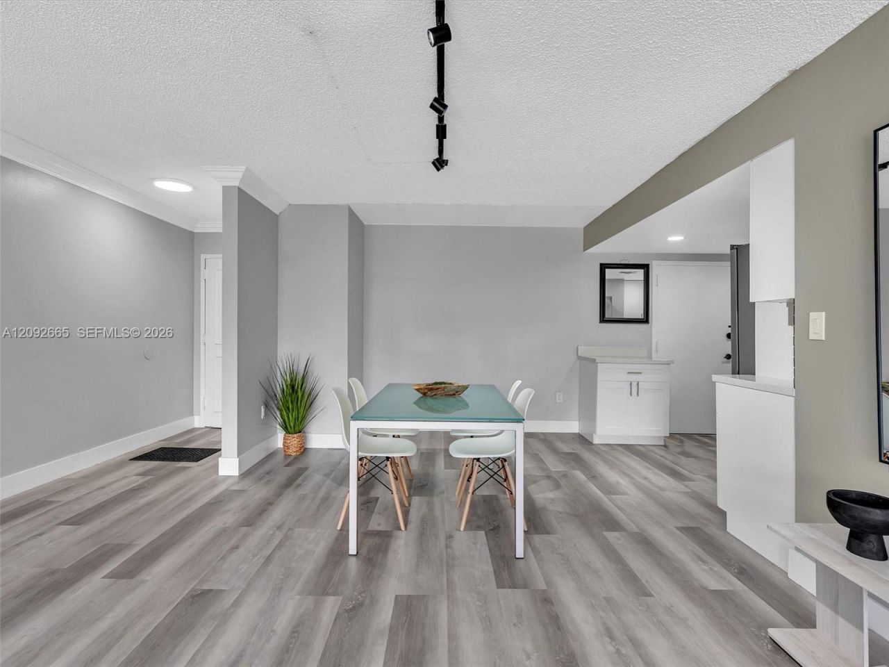 200 178th Dr, Unit 510, Sunny Isles Beach, FL 33160 Photo