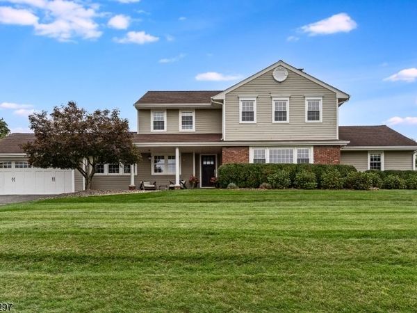 24 Pottersville Rd, Peapack Gladstone, NJ 07934